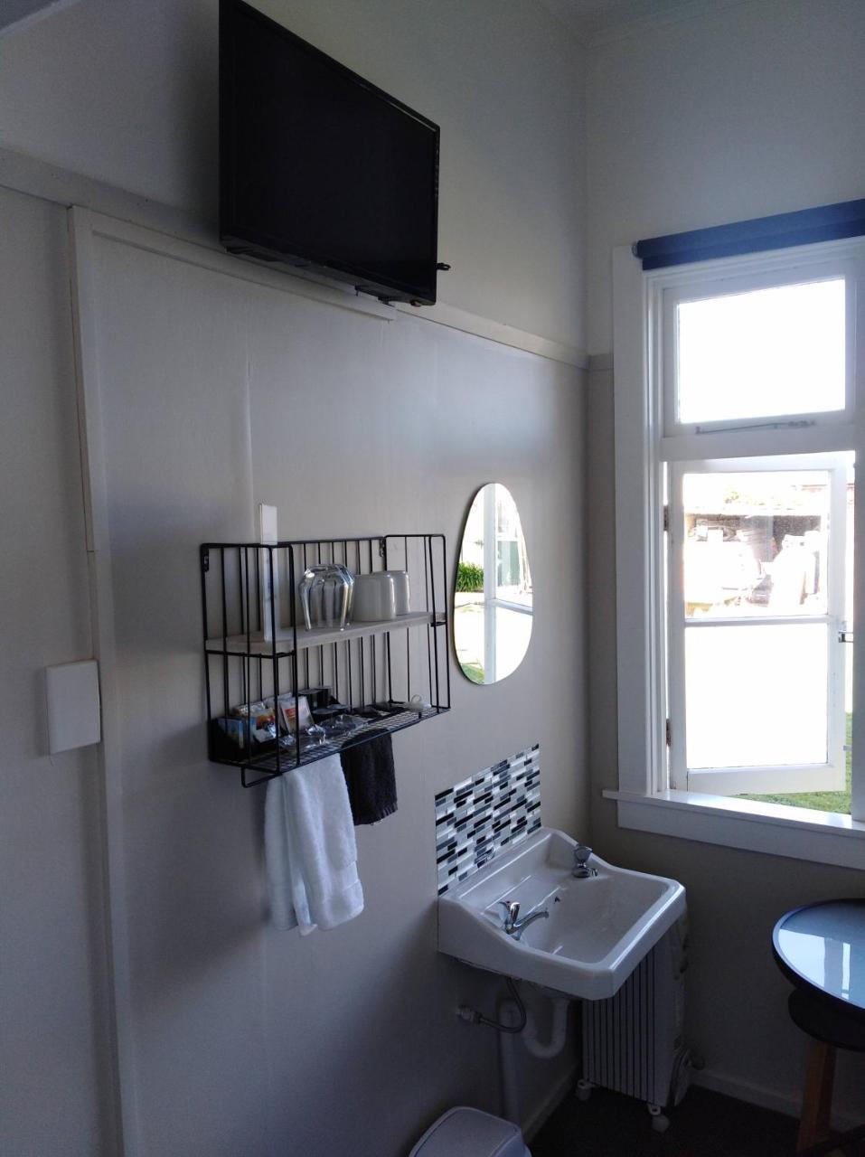 Hokitika Pioneer Hotel Ngoại thất bức ảnh